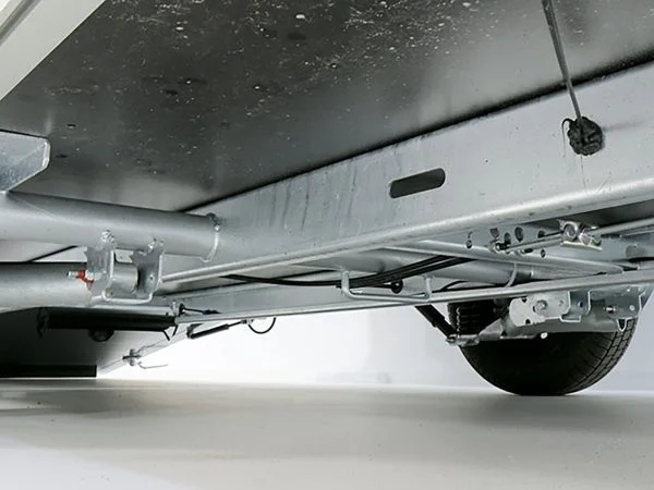 Remorque fermée Debon Cargo 1300 Vollpoly 1300 kg – Remorque cargo aérodynamique 100 km/h - Imagen 4