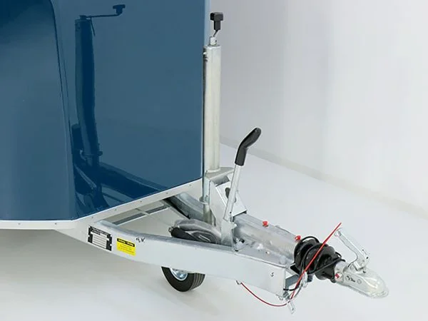 Remorque fermée Debon Cargo 1300 Vollpoly 1300 kg – Remorque cargo aérodynamique 100 km/h - Imagen 7