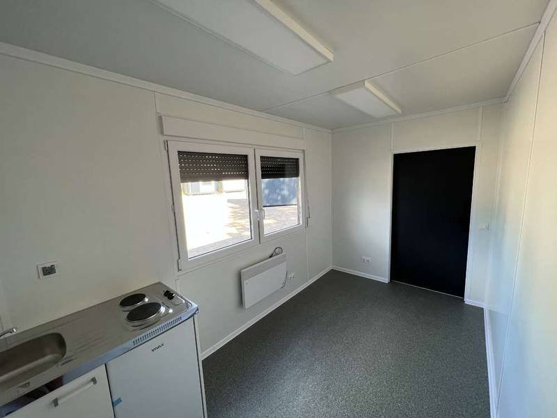 Isolierter Wohncontainer aus Stahl mit Bad & Elektroinstallation – Ganzjahresmodul - Imagen 2