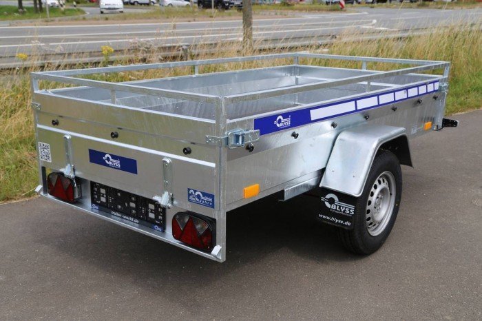 Blyss Meister 1325 Anhänger – 1300 kg gebremst | 244×125 cm