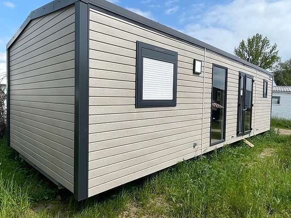 Mobilheim Louisiana Koralle 2023 – 40 m² mit 3 Schlafzimmern & Panorama-Lounge